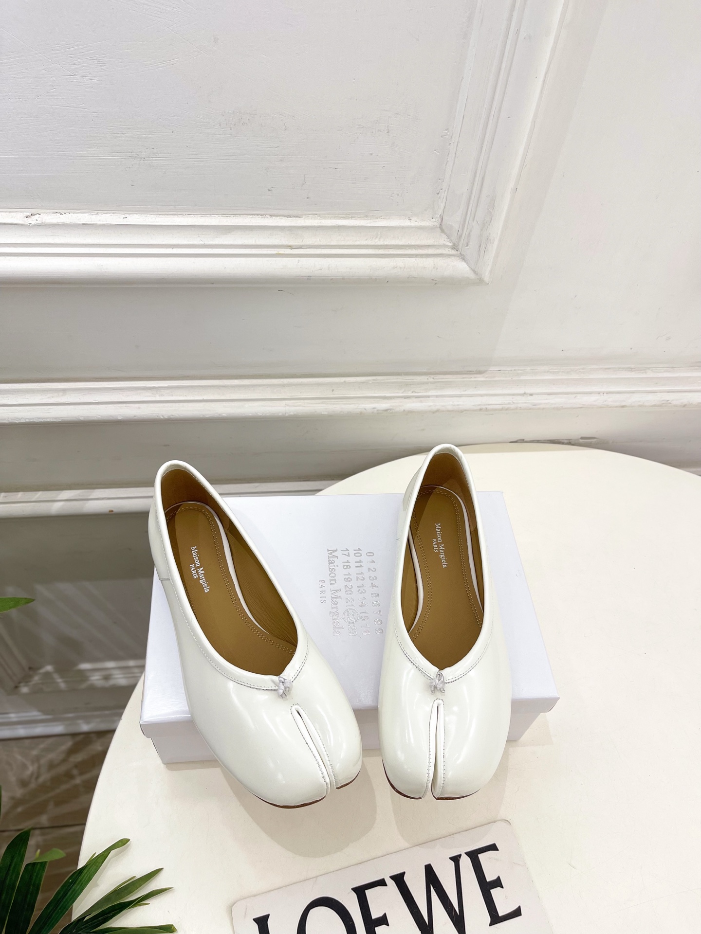Maison Margiela· 马吉拉26𝐬𝐬 2026春夏新品MM6 复古芭蕾舞鞋分趾鞋 ————— Maison Margiela· 马吉拉26𝐬𝐬 2026春夏新品MM6 复古芭蕾舞鞋分趾鞋 —————