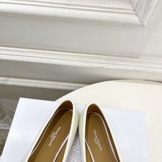 Maison Margiela· 马吉拉26𝐬𝐬 2026春夏新品MM6 复古芭蕾舞鞋分趾鞋 ————— Maison Margiela· 马吉拉26𝐬𝐬 2026春夏新品MM6 复古芭蕾舞鞋分趾鞋 —————