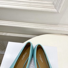 Maison Margiela· 马吉拉26𝐬𝐬 2026春夏新品MM6 复古芭蕾舞鞋分趾鞋 ————— Maison Margiela· 马吉拉26𝐬𝐬 2026春夏新品MM6 复古芭蕾舞鞋分趾鞋 —————