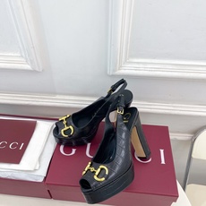 Gucci | 古驰 26𝐬𝐬 ⭐️ G家 主打系列终于面世,狠货值得期待!原有的经典 创造新设计 Gucci | 古驰 26𝐬𝐬 ⭐️ G家 主打系列终于面世,狠货值得期待!原有的经典 创造新设计