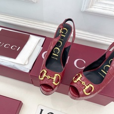 Gucci | 古驰 26𝐬𝐬 ⭐️ G家 主打系列终于面世,狠货值得期待!原有的经典 创造新设计 Gucci | 古驰 26𝐬𝐬 ⭐️ G家 主打系列终于面世,狠货值得期待!原有的经典 创造新设计