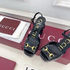 Gucci | 古驰 26𝐬𝐬 ⭐️ G家 主打系列终于面世,狠货值得期待!原有的经典 创造新设计 Gucci | 古驰 26𝐬𝐬 ⭐️ G家 主打系列终于面世,狠货值得期待!原有的经典 创造新设计