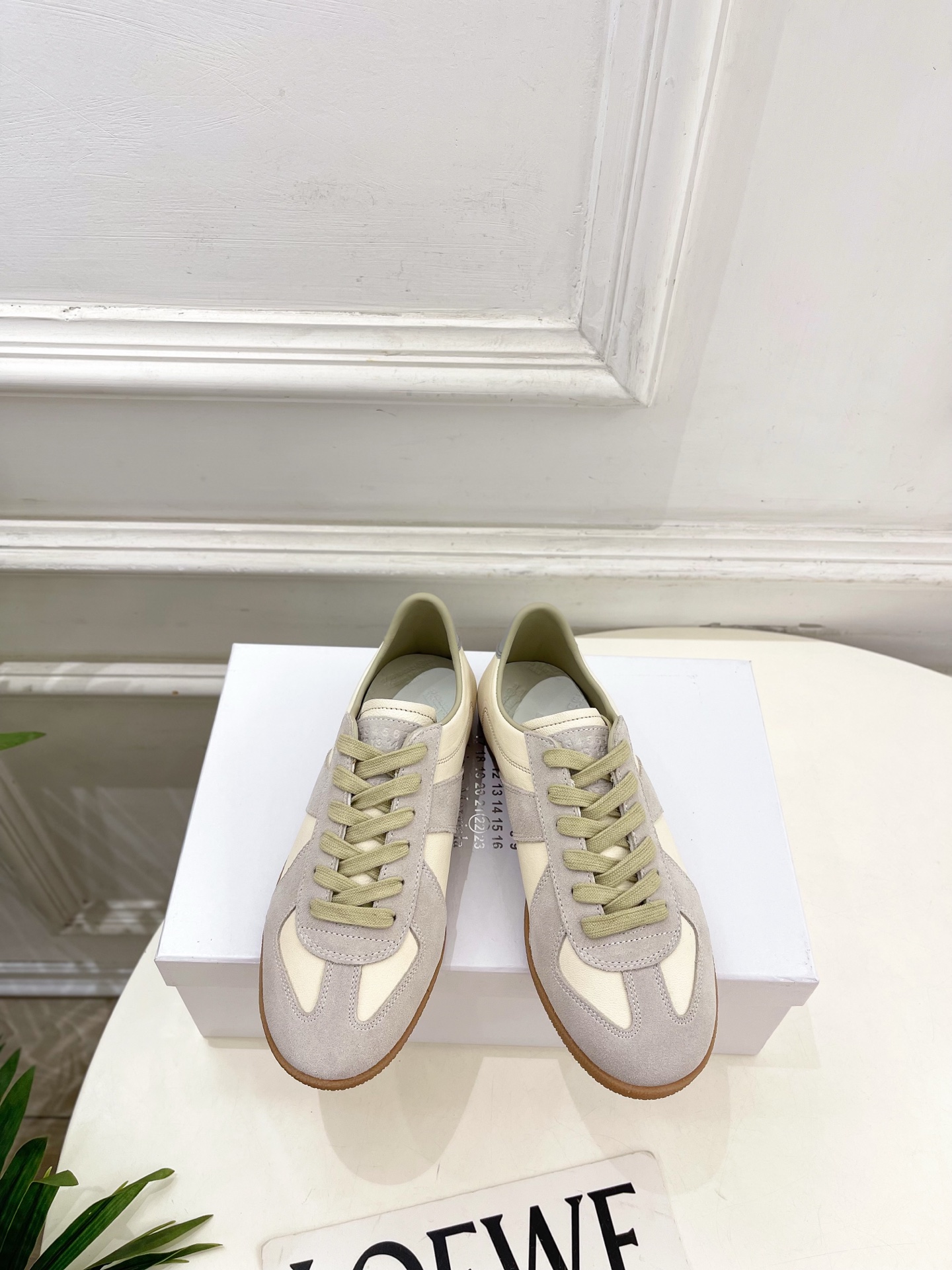 Maison Margiela· 马吉拉26𝐬𝐬 2026春夏新品MM6 经典拼色绑带德训鞋——————