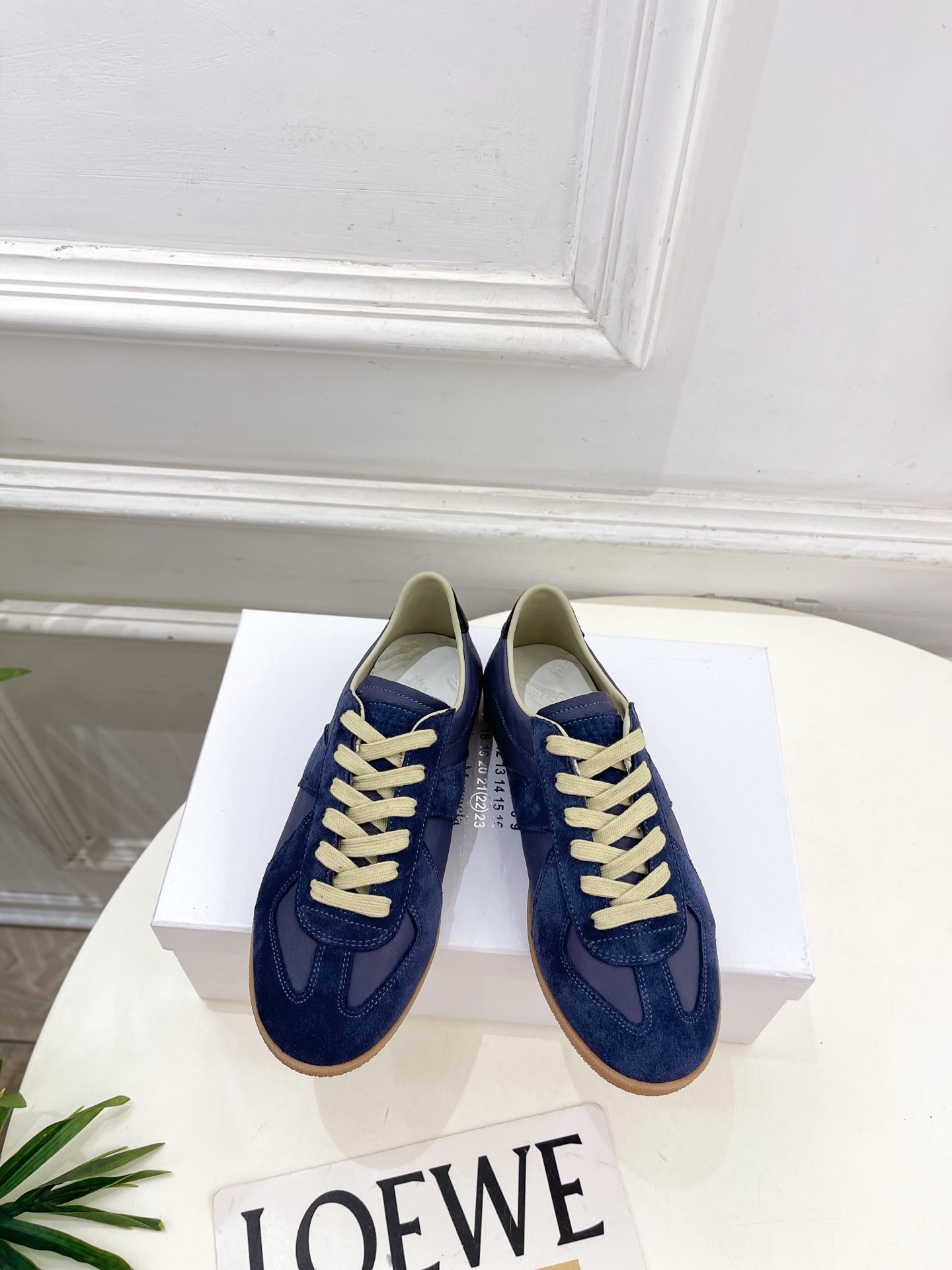Maison Margiela· 马吉拉26𝐬𝐬 2026春夏新品MM6 经典拼色绑带德训鞋——————