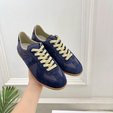 Maison Margiela· 马吉拉26𝐬𝐬 2026春夏新品MM6 经典拼色绑带德训鞋—————— Maison Margiela· 马吉拉26𝐬𝐬 2026春夏新品MM6 经典拼色绑带德训鞋——————