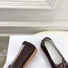 Maison Margiela· 马吉拉26𝐬𝐬 2026春夏新品MM6 拼色绑带芭蕾德训鞋—————— Maison Margiela· 马吉拉26𝐬𝐬 2026春夏新品MM6 拼色绑带芭蕾德训鞋——————