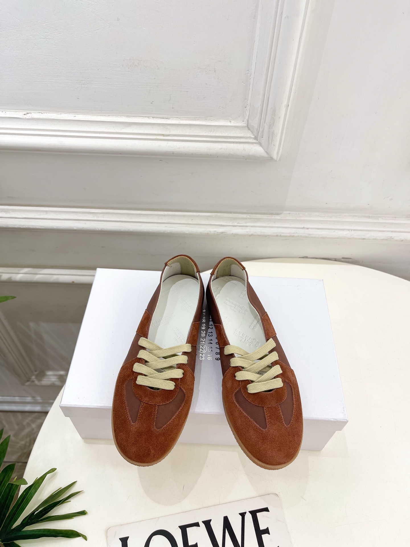 Maison Margiela· 马吉拉26𝐬𝐬 2026春夏新品MM6 拼色绑带芭蕾德训鞋——————