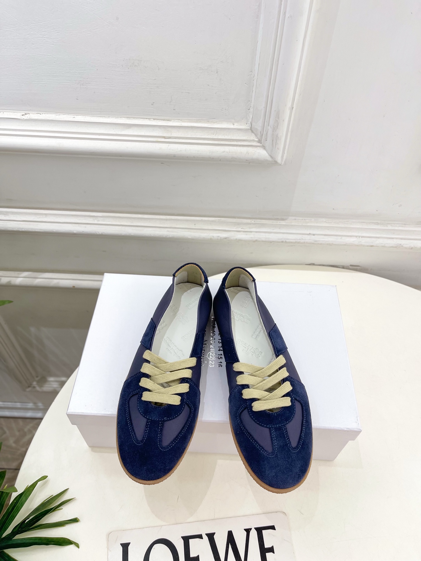 Maison Margiela· 马吉拉26𝐬𝐬 2026春夏新品MM6 拼色绑带芭蕾德训鞋——————