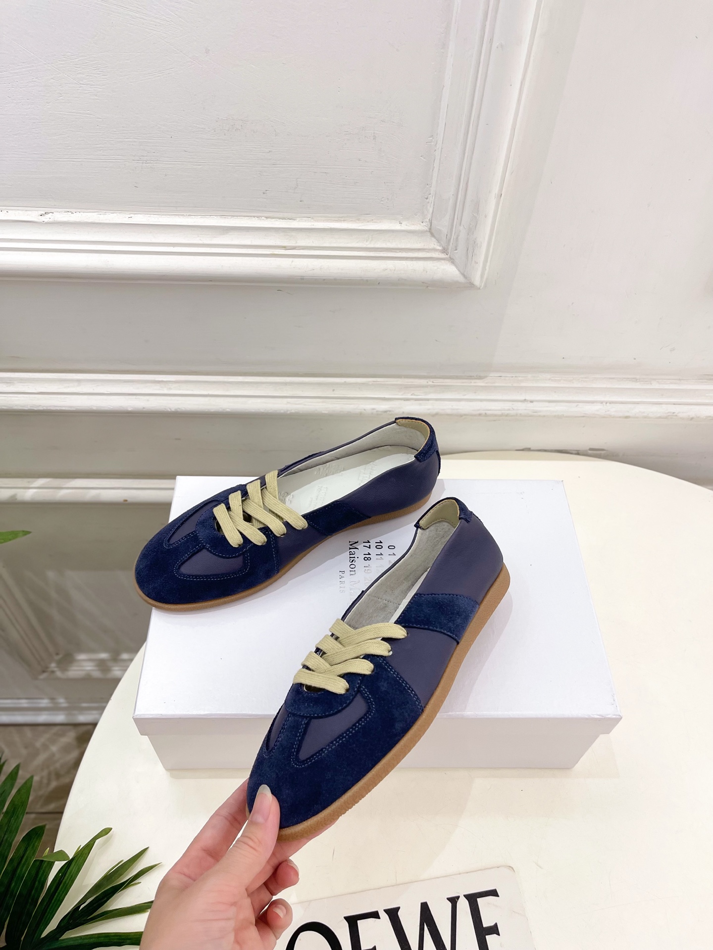 Maison Margiela· 马吉拉26𝐬𝐬 2026春夏新品MM6 拼色绑带芭蕾德训鞋—————— Maison Margiela· 马吉拉26𝐬𝐬 2026春夏新品MM6 拼色绑带芭蕾德训鞋——————