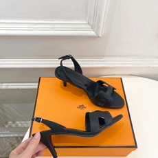 🐎𝐇𝐄𝐑𝐌𝐄* 爱玛仕 26𝐬𝐬 🌈2026春夏新品 专柜新款 经典H型高跟凉鞋 系列〰鞋面:原版特定制 🐎𝐇𝐄𝐑𝐌𝐄* 爱玛仕 26𝐬𝐬 🌈2026春夏新品 专柜新款 经典H型高跟凉鞋 系列〰鞋面:原版特定制