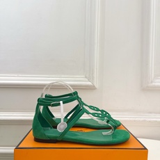 🐎𝐇𝐄𝐑𝐌𝐄* 爱玛仕 26𝐬𝐬 🌈2026春夏新品 专柜新款 经典猪鼻子链条平底凉鞋 系列〰鞋面:原版 🐎𝐇𝐄𝐑𝐌𝐄* 爱玛仕 26𝐬𝐬 🌈2026春夏新品 专柜新款 经典猪鼻子链条平底凉鞋 系列〰鞋面:原版