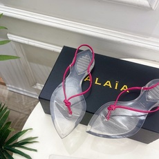 ALAÏA 阿莱亚26𝐬𝐬 2026春夏新品 秀场同款 最新果冻透明底细带夹胶人字拖鞋———————— ALAÏA 阿莱亚26𝐬𝐬 2026春夏新品 秀场同款 最新果冻透明底细带夹胶人字拖鞋————————
