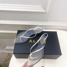 ALAÏA 阿莱亚26𝐬𝐬 2026春夏新品 秀场同款 最新果冻透明底细带夹胶人字拖鞋———————— ALAÏA 阿莱亚26𝐬𝐬 2026春夏新品 秀场同款 最新果冻透明底细带夹胶人字拖鞋————————