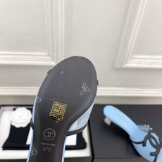 𝐂𝐇𝐀𝐍𝐄𝐋 | 小香 26𝐬𝐬 🦋2026 春夏新品 专柜经典走秀款 小香大双C拼色网纱拖鞋 系 𝐂𝐇𝐀𝐍𝐄𝐋 | 小香 26𝐬𝐬 🦋2026 春夏新品 专柜经典走秀款 小香大双C拼色网纱拖鞋 系