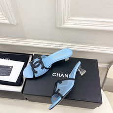 𝐂𝐇𝐀𝐍𝐄𝐋 | 小香 26𝐬𝐬 🦋2026 春夏新品 专柜经典走秀款 小香大双C拼色网纱拖鞋 系 𝐂𝐇𝐀𝐍𝐄𝐋 | 小香 26𝐬𝐬 🦋2026 春夏新品 专柜经典走秀款 小香大双C拼色网纱拖鞋 系
