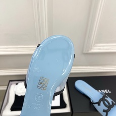 𝐂𝐇𝐀𝐍𝐄𝐋 | 小香 26𝐬𝐬 🦋2026 春夏新品 专柜经典走秀款 小香大双C拼色网纱拖鞋 系 𝐂𝐇𝐀𝐍𝐄𝐋 | 小香 26𝐬𝐬 🦋2026 春夏新品 专柜经典走秀款 小香大双C拼色网纱拖鞋 系