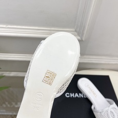 𝐂𝐇𝐀𝐍𝐄𝐋 | 小香 26𝐬𝐬 🦋2026 春夏新品 专柜经典走秀款 小香大双C网面镂空拖鞋 系 𝐂𝐇𝐀𝐍𝐄𝐋 | 小香 26𝐬𝐬 🦋2026 春夏新品 专柜经典走秀款 小香大双C网面镂空拖鞋 系