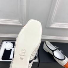 𝐂𝐇𝐀𝐍𝐄𝐋 | 小香 26𝐬𝐬 🦋2026 春夏新品 专柜经典走秀款 小香双C拼色平底玛丽珍鞋 𝐂𝐇𝐀𝐍𝐄𝐋 | 小香 26𝐬𝐬 🦋2026 春夏新品 专柜经典走秀款 小香双C拼色平底玛丽珍鞋