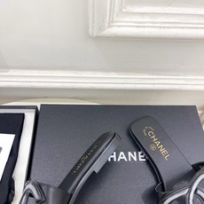 𝐂𝐇𝐀𝐍𝐄𝐋 | 小香 26𝐬𝐬 🦋2026 春夏新品 专柜经典走秀款 小香大双C镂空平底拖鞋 系 𝐂𝐇𝐀𝐍𝐄𝐋 | 小香 26𝐬𝐬 🦋2026 春夏新品 专柜经典走秀款 小香大双C镂空平底拖鞋 系