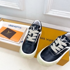 LV | 路易威登 26𝐬𝐬 🧡💚2026春夏新款 顶级版本⚠️专柜主打最新秀款 LV TILTED LV | 路易威登 26𝐬𝐬 🧡💚2026春夏新款 顶级版本⚠️专柜主打最新秀款 LV TILTED