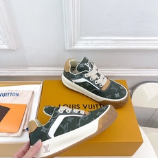 LV | 路易威登 26𝐬𝐬 🧡💚2026春夏新款 顶级版本⚠️专柜主打最新秀款 LV TILTED LV | 路易威登 26𝐬𝐬 🧡💚2026春夏新款 顶级版本⚠️专柜主打最新秀款 LV TILTED