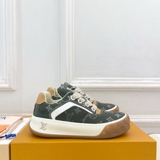 LV | 路易威登 26𝐬𝐬 🧡💚2026春夏新款 顶级版本⚠️专柜主打最新秀款 LV TILTED LV | 路易威登 26𝐬𝐬 🧡💚2026春夏新款 顶级版本⚠️专柜主打最新秀款 LV TILTED
