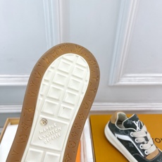 LV | 路易威登 26𝐬𝐬 🧡💚2026春夏新款 顶级版本⚠️专柜主打最新秀款 LV TILTED LV | 路易威登 26𝐬𝐬 🧡💚2026春夏新款 顶级版本⚠️专柜主打最新秀款 LV TILTED