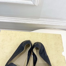 The row 2026春夏新品 TR极简平底乐福鞋—————————作为这两年最受欢迎的设计师牌,设计 The row 2026春夏新品 TR极简平底乐福鞋—————————作为这两年最受欢迎的设计师牌,设计