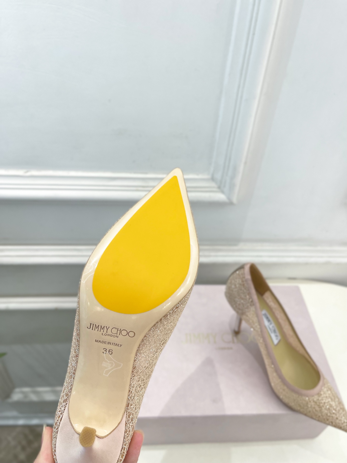 JimmyChoo 吉米周 26𝐬𝐬 ——— ✨ 2026春夏新品 专柜最新款 JC棉花糖尖头高跟 JimmyChoo 吉米周 26𝐬𝐬 ——— ✨ 2026春夏新品 专柜最新款 JC棉花糖尖头高跟