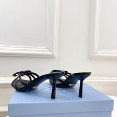 PRADA 普拉达 26𝐬𝐬 🌈2026春夏新品 专柜走秀款交叉带蝴蝶结高跟拖鞋 系列〰鞋面:原版高定 PRADA 普拉达 26𝐬𝐬 🌈2026春夏新品 专柜走秀款交叉带蝴蝶结高跟拖鞋 系列〰鞋面:原版高定