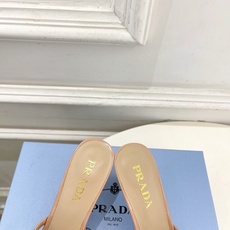 PRADA 普拉达 26𝐬𝐬 🌈2026春夏新品 专柜走秀款交叉带蝴蝶结高跟拖鞋 系列〰鞋面:原版高定 PRADA 普拉达 26𝐬𝐬 🌈2026春夏新品 专柜走秀款交叉带蝴蝶结高跟拖鞋 系列〰鞋面:原版高定