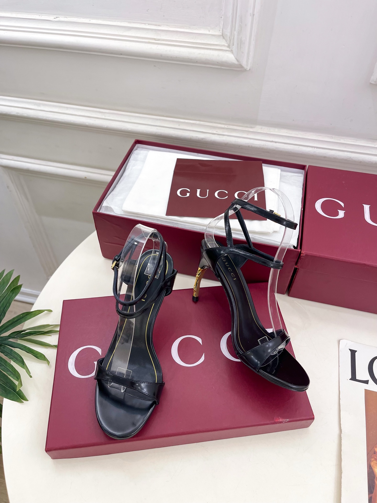 Gucci |  古驰  26𝐬𝐬 ⭐️ G家 主打系列终于面世，狠货值得期待！原有的经典 创造新设计 
