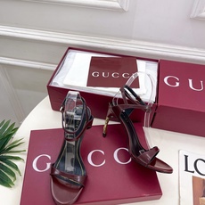 Gucci | 古驰 26𝐬𝐬 ⭐️ G家 主打系列终于面世,狠货值得期待!原有的经典 创造新设计 Gucci | 古驰 26𝐬𝐬 ⭐️ G家 主打系列终于面世,狠货值得期待!原有的经典 创造新设计