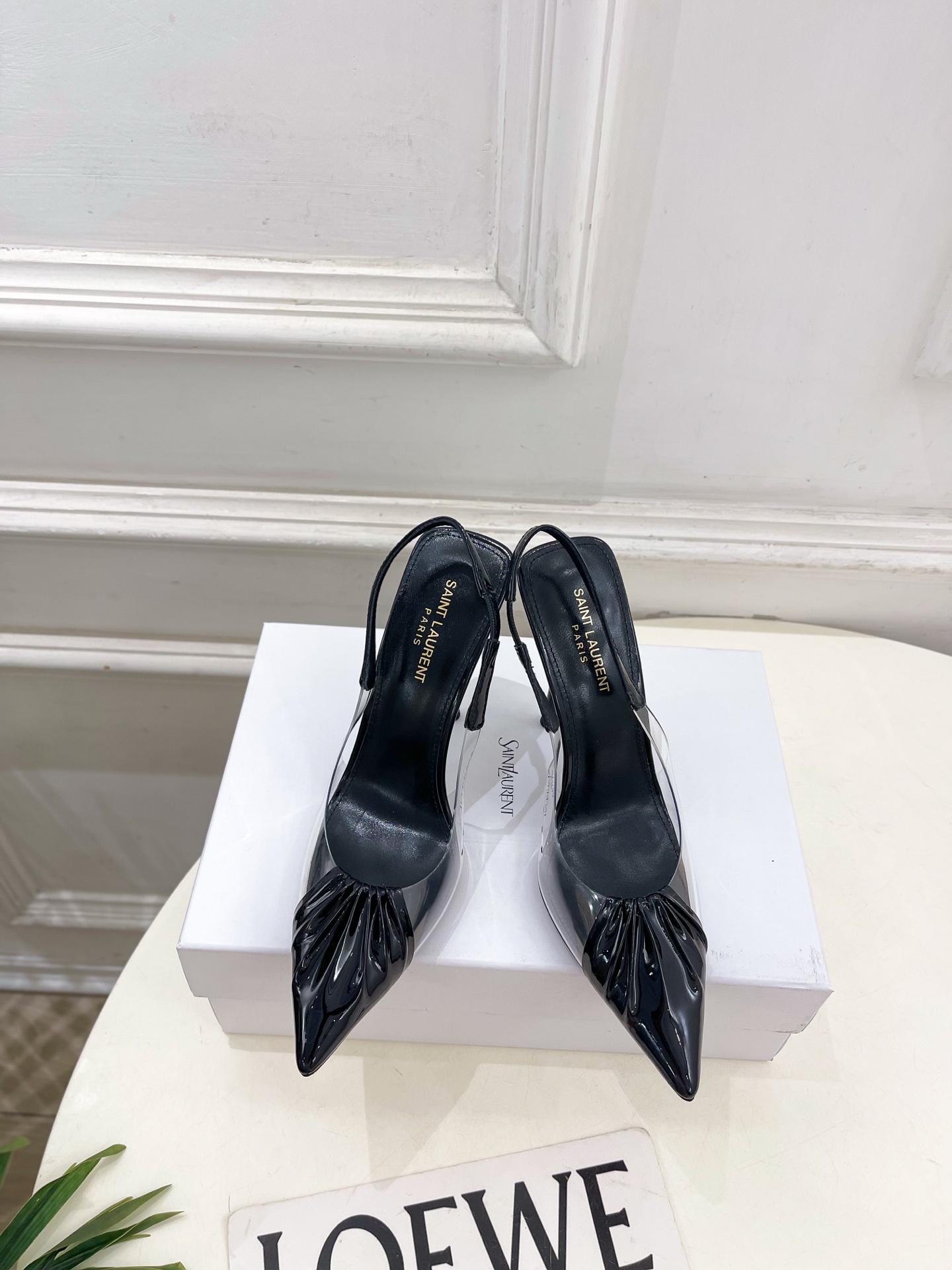 SAIN*LAURENT  圣罗兰 26𝐬𝐬2026春夏新品YSL胶片褶皱后空高跟凉鞋 上新☑️————