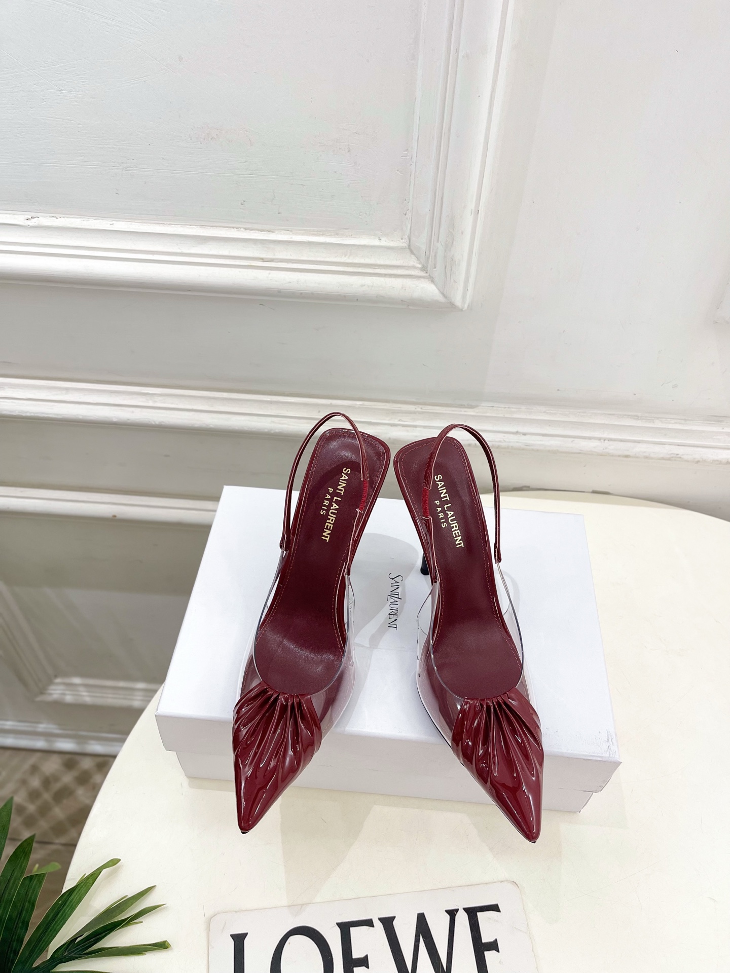 SAIN*LAURENT  圣罗兰 26𝐬𝐬2026春夏新品YSL胶片褶皱后空高跟凉鞋 上新☑️————