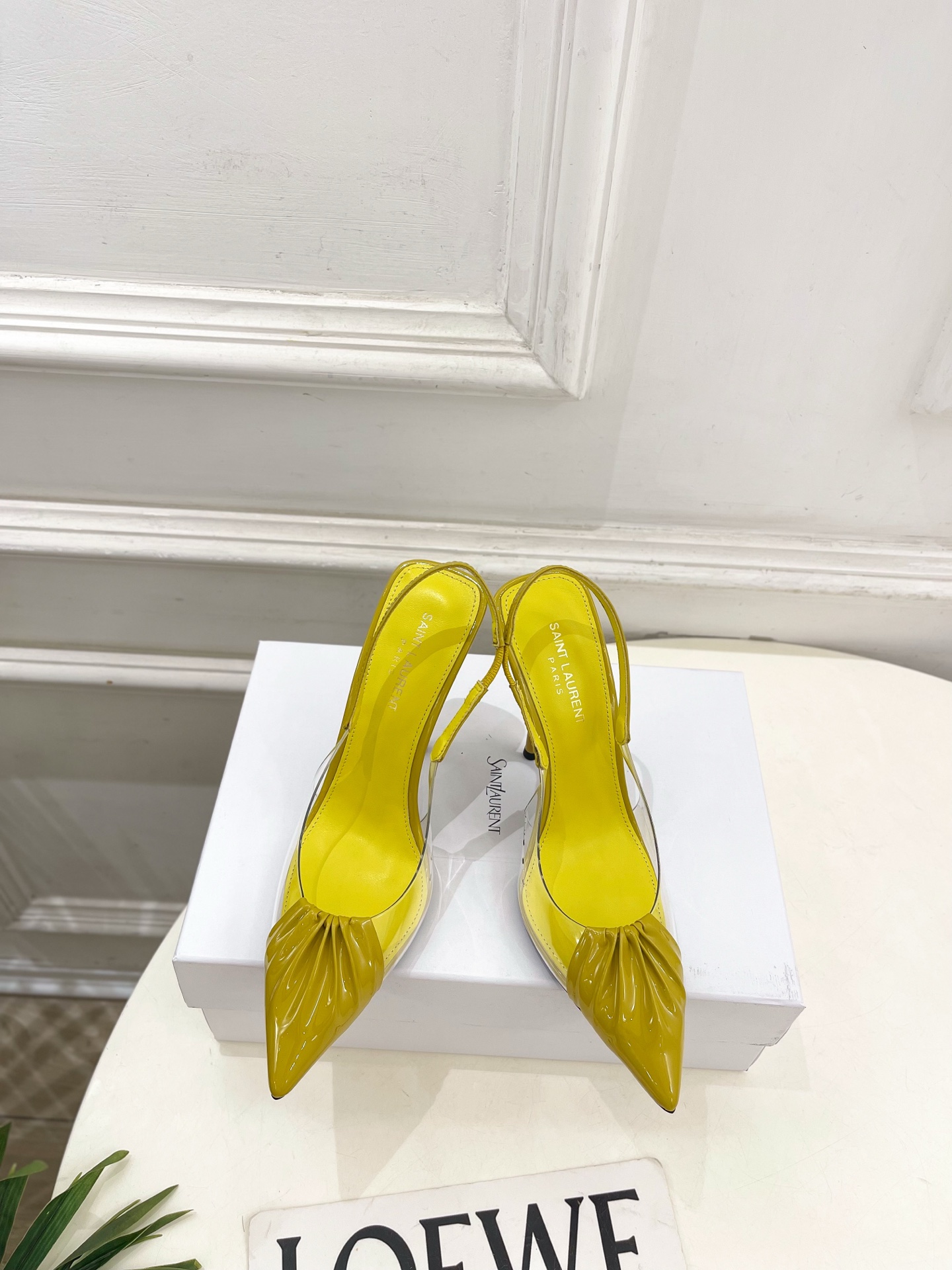 SAIN*LAURENT  圣罗兰 26𝐬𝐬2026春夏新品YSL胶片褶皱后空高跟凉鞋 上新☑️————