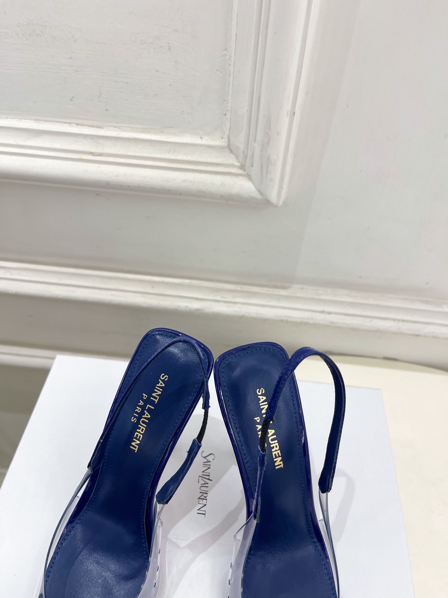 SAIN*LAURENT  圣罗兰 26𝐬𝐬2026春夏新品YSL胶片褶皱后空高跟凉鞋 上新☑️————