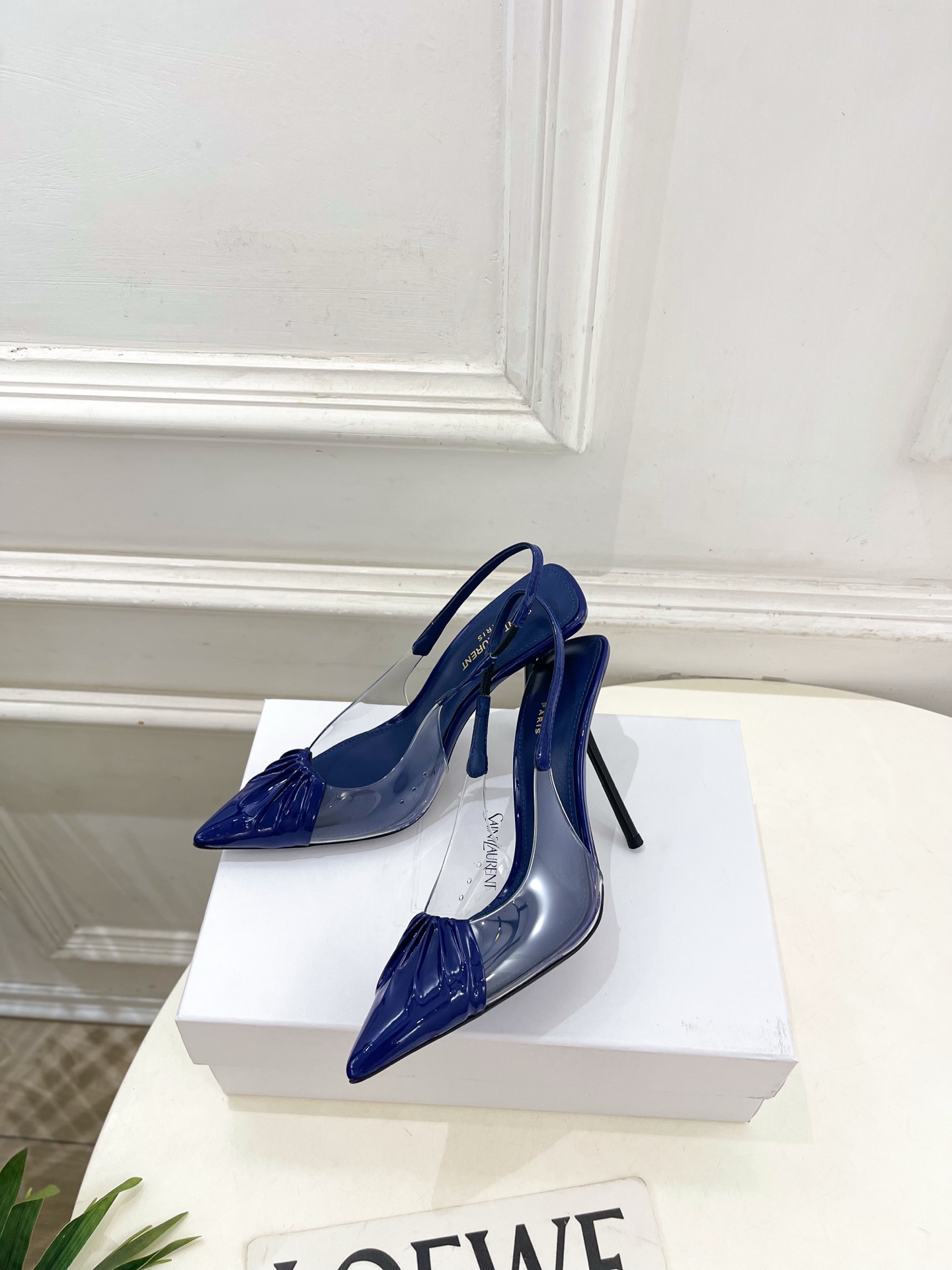SAIN*LAURENT  圣罗兰 26𝐬𝐬2026春夏新品YSL胶片褶皱后空高跟凉鞋 上新☑️————