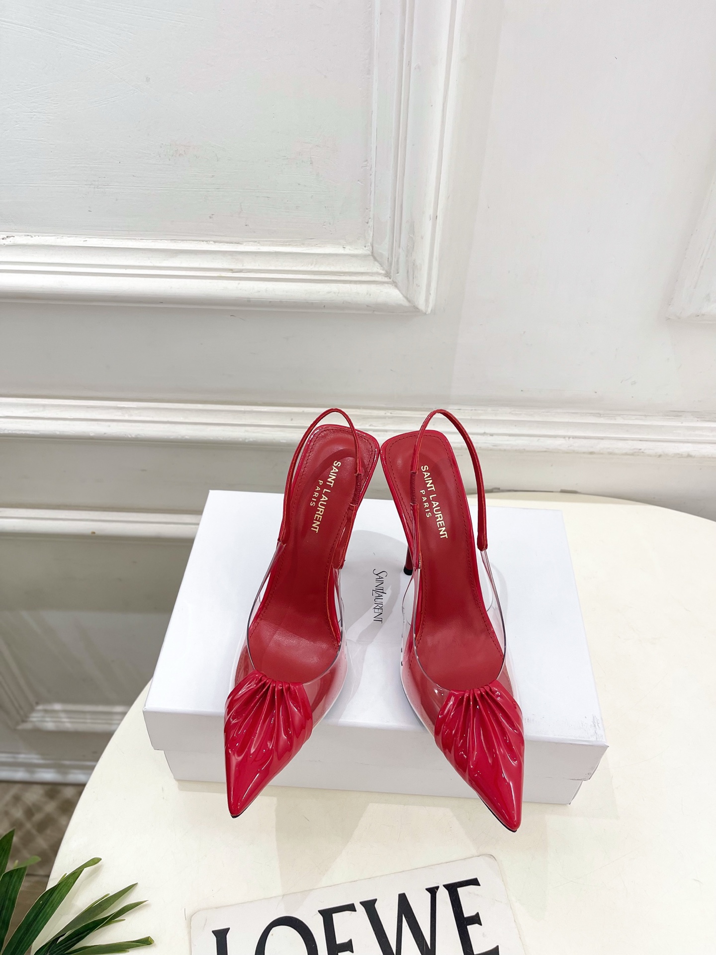 SAIN*LAURENT  圣罗兰 26𝐬𝐬2026春夏新品YSL胶片褶皱后空高跟凉鞋 上新☑️————