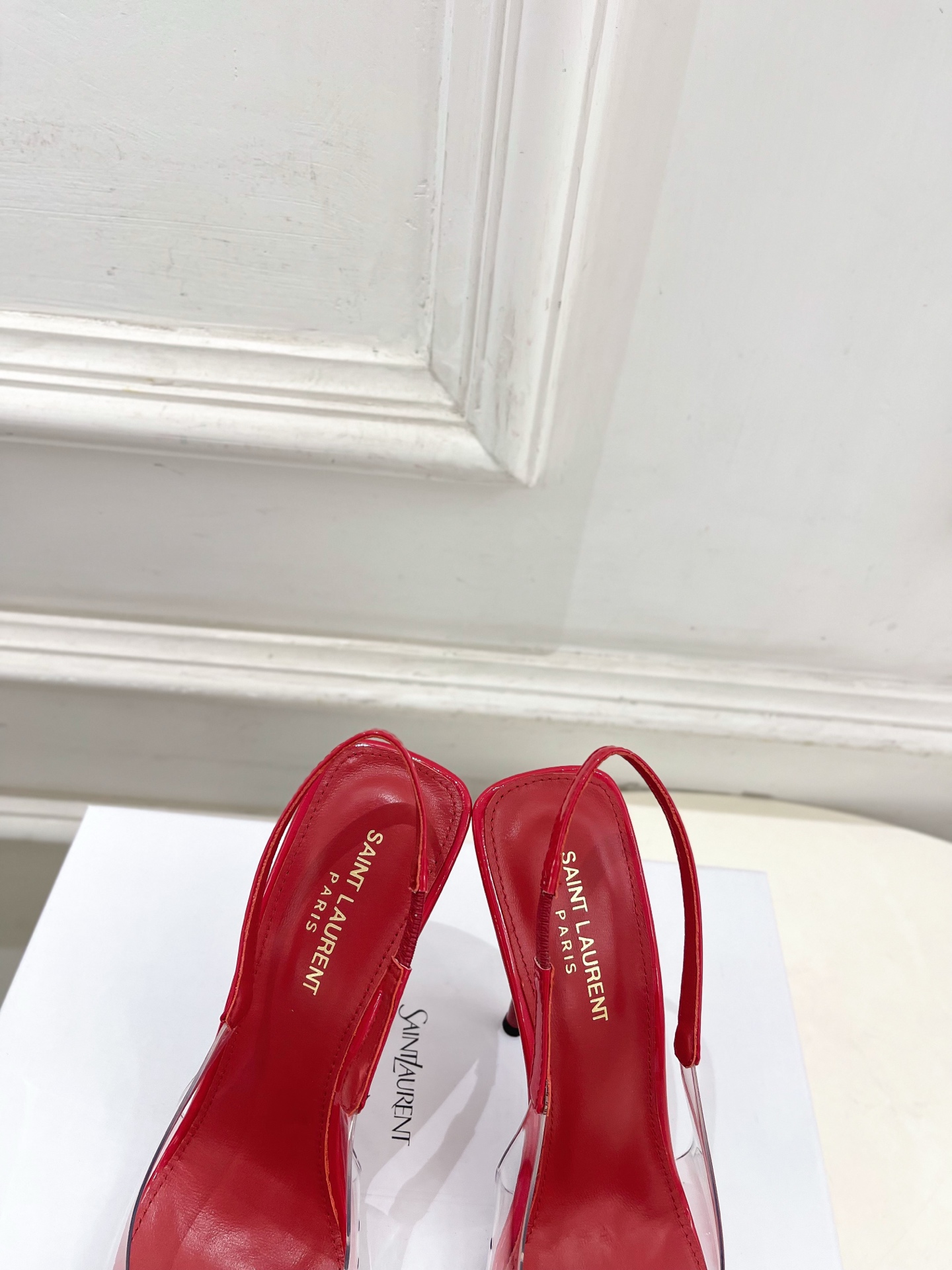 SAIN*LAURENT  圣罗兰 26𝐬𝐬2026春夏新品YSL胶片褶皱后空高跟凉鞋 上新☑️————