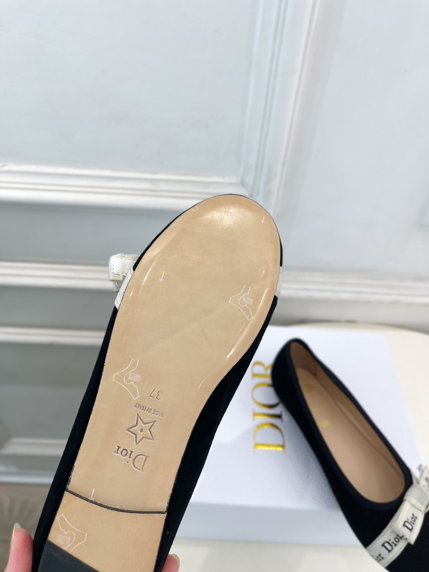 Dior |  迪奥  26𝐬𝐬 🧡💚2026春夏新品 顶级版本⚠️专柜主打新款 J'Adior 字母饰