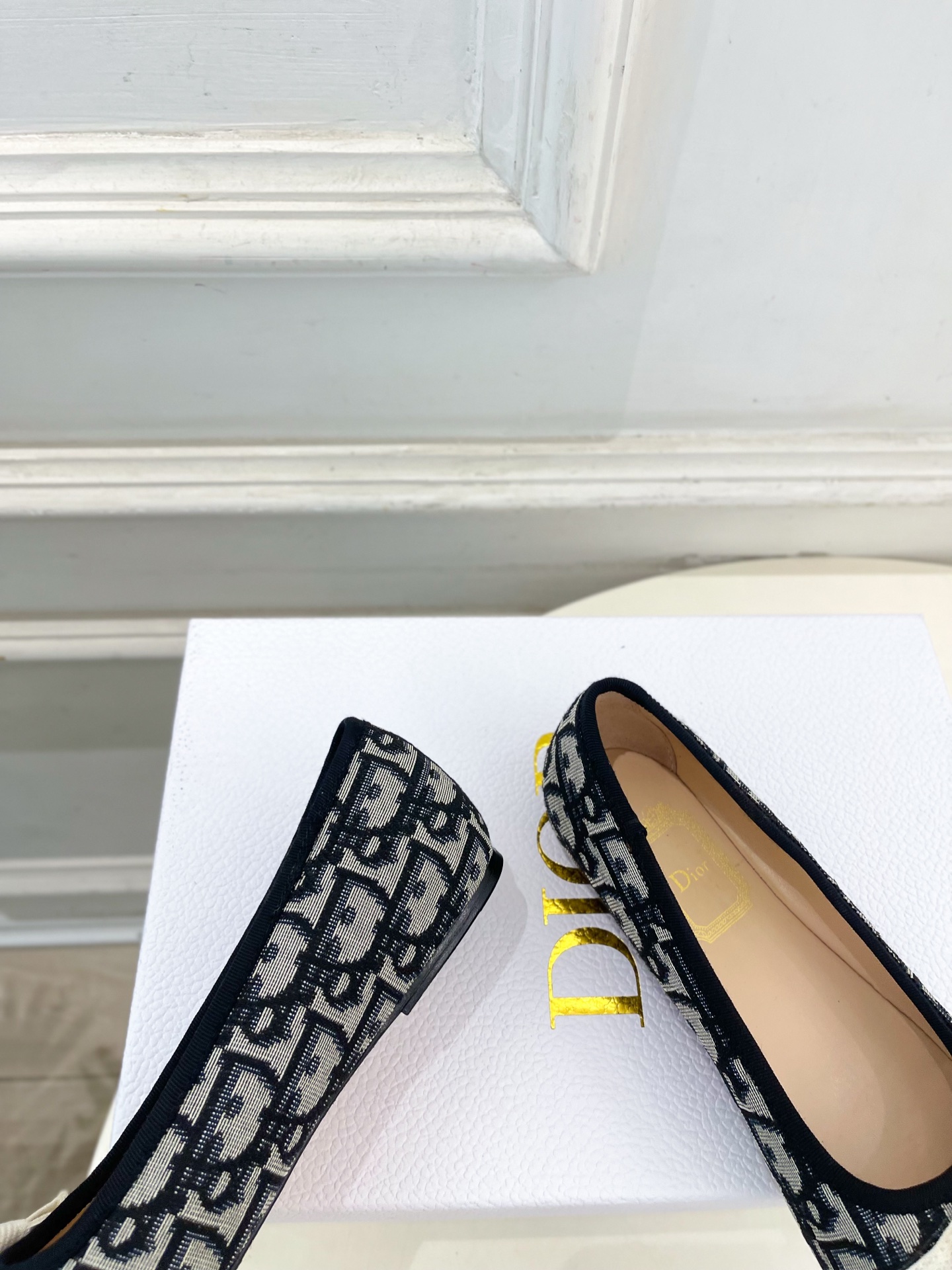Dior |  迪奥  26𝐬𝐬 🧡💚2026春夏新品 顶级版本⚠️专柜主打新款 J'Adior 字母饰