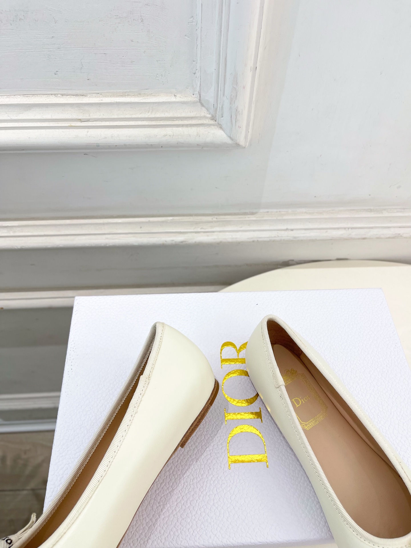 Dior |  迪奥  26𝐬𝐬 🧡💚2026春夏新品 顶级版本⚠️专柜主打新款 J'Adior 字母饰