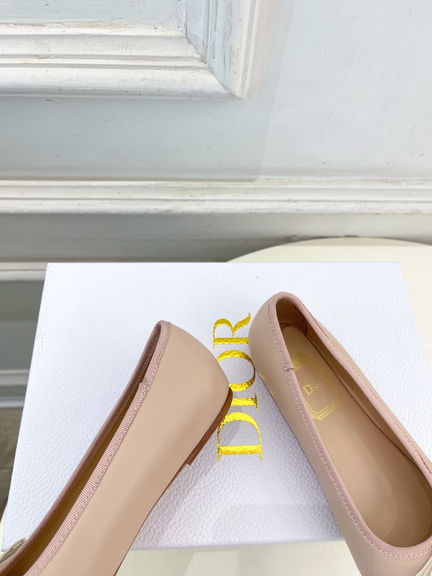 Dior |  迪奥  26𝐬𝐬 🧡💚2026春夏新品 顶级版本⚠️专柜主打新款 J'Adior 字母饰