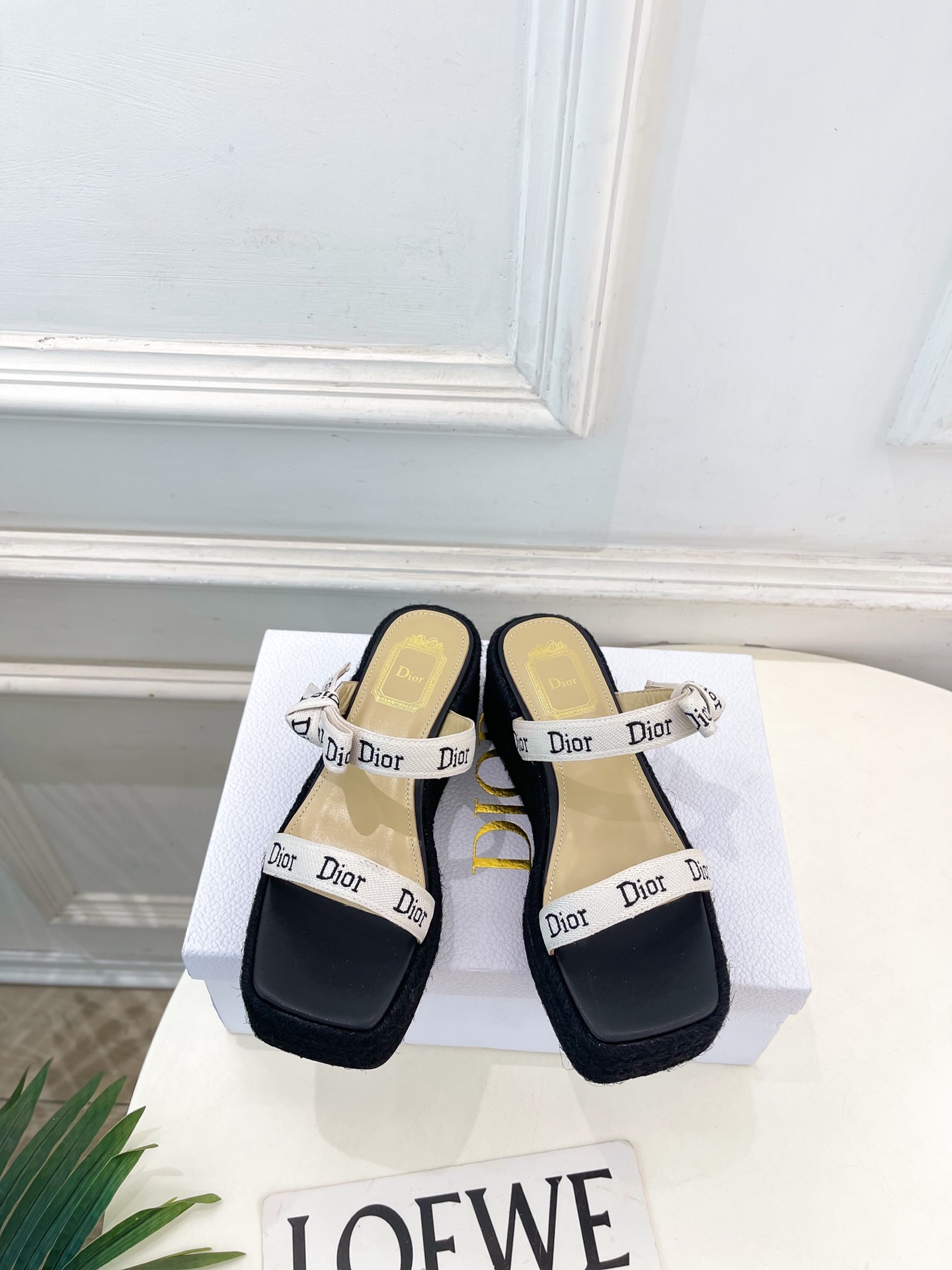 Dior |  迪奥  26𝐬𝐬 🧡💚2026春夏新品 顶级版本⚠️专柜主打新款  J'Adior字母饰