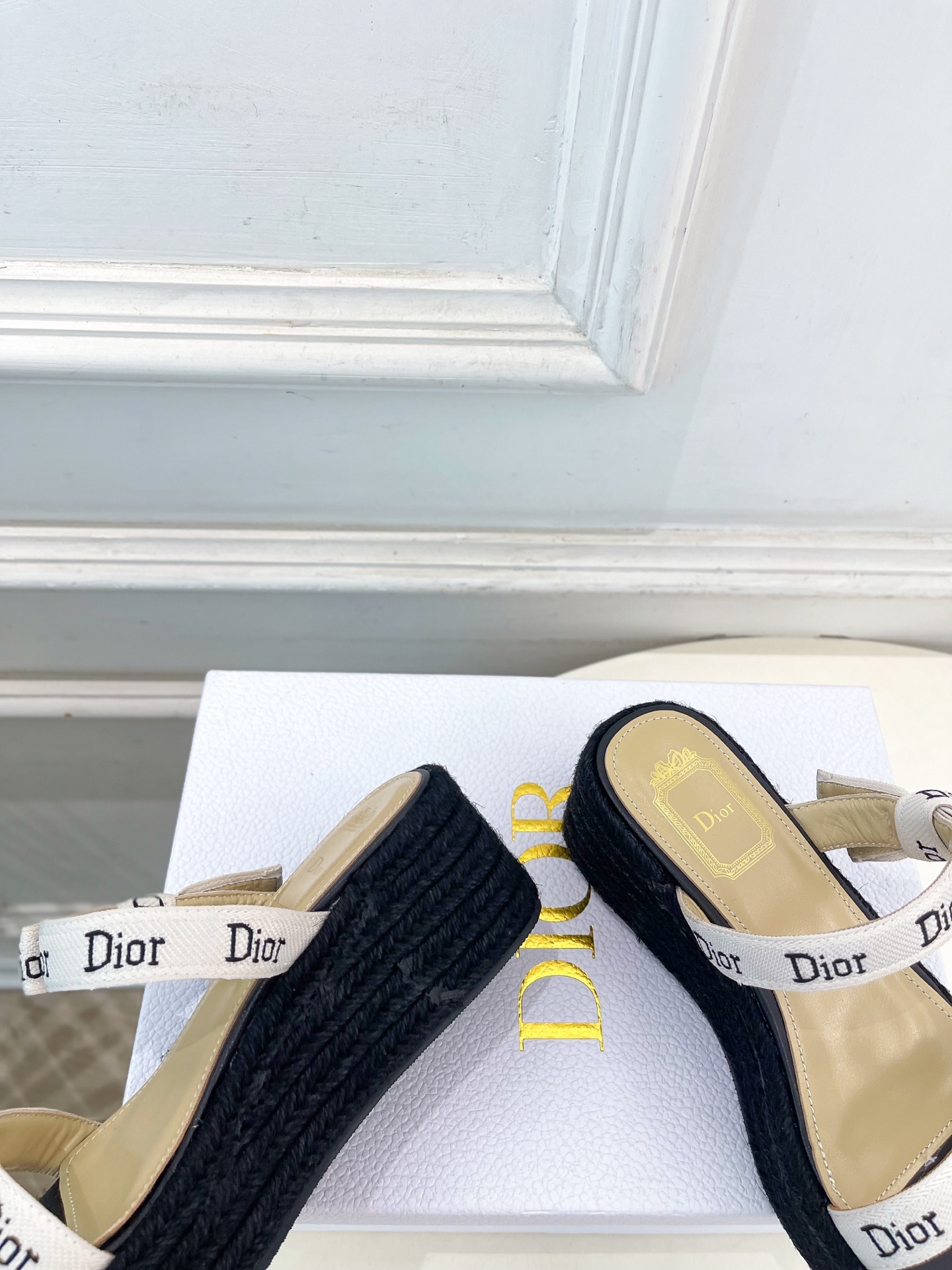 Dior |  迪奥  26𝐬𝐬 🧡💚2026春夏新品 顶级版本⚠️专柜主打新款  J'Adior字母饰