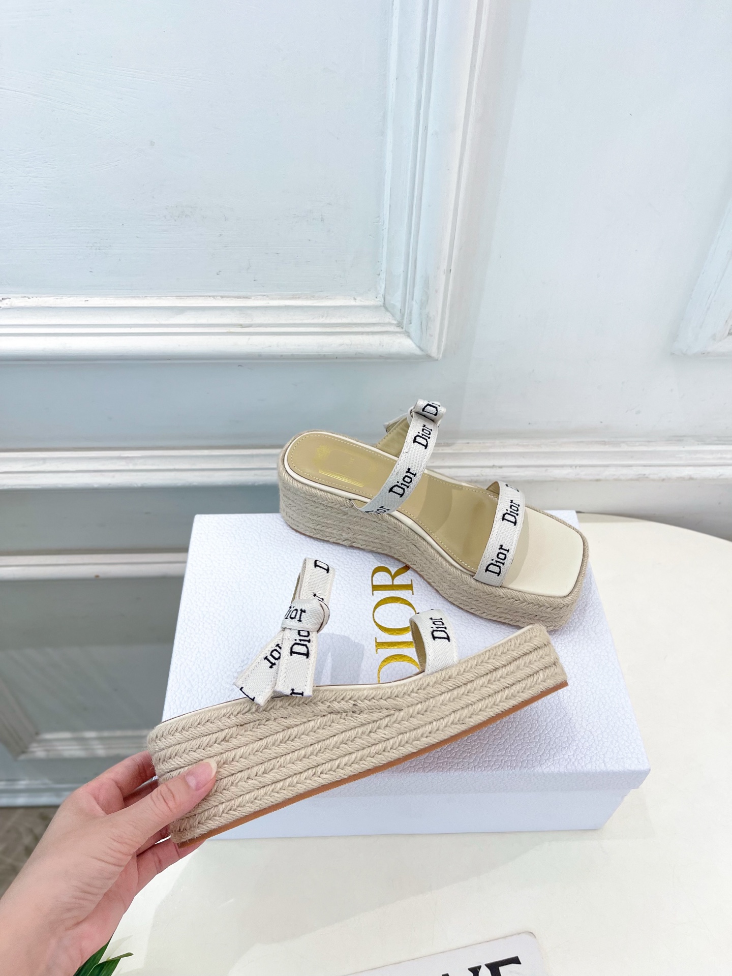 Dior |  迪奥  26𝐬𝐬 🧡💚2026春夏新品 顶级版本⚠️专柜主打新款  J'Adior字母饰