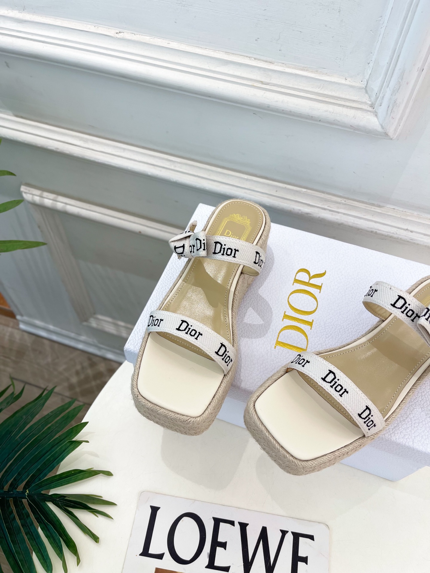 Dior |  迪奥  26𝐬𝐬 🧡💚2026春夏新品 顶级版本⚠️专柜主打新款  J'Adior字母饰