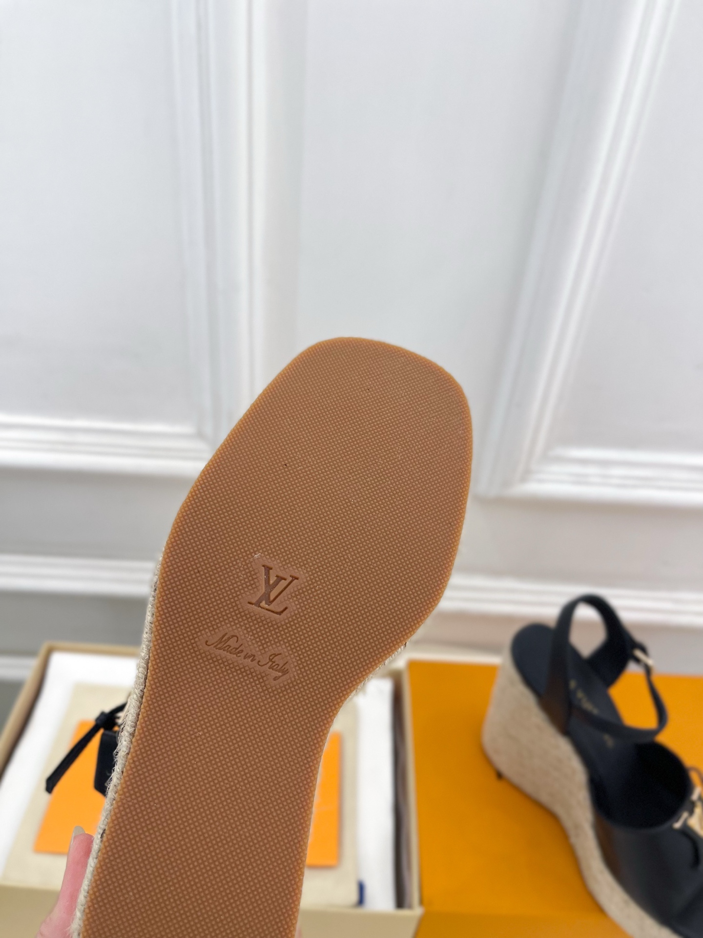 LV  | 路易威登    26𝐬𝐬 🧡💚2026春夏新款 顶级版本‼️原版一致专柜主打最新款 LV 字