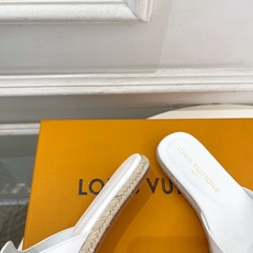 LV | 路易威登 26𝐬𝐬 🧡💚2026春夏新款 顶级版本‼️原版一致专柜主打最新款 LV ISO LV | 路易威登 26𝐬𝐬 🧡💚2026春夏新款 顶级版本‼️原版一致专柜主打最新款 LV ISO
